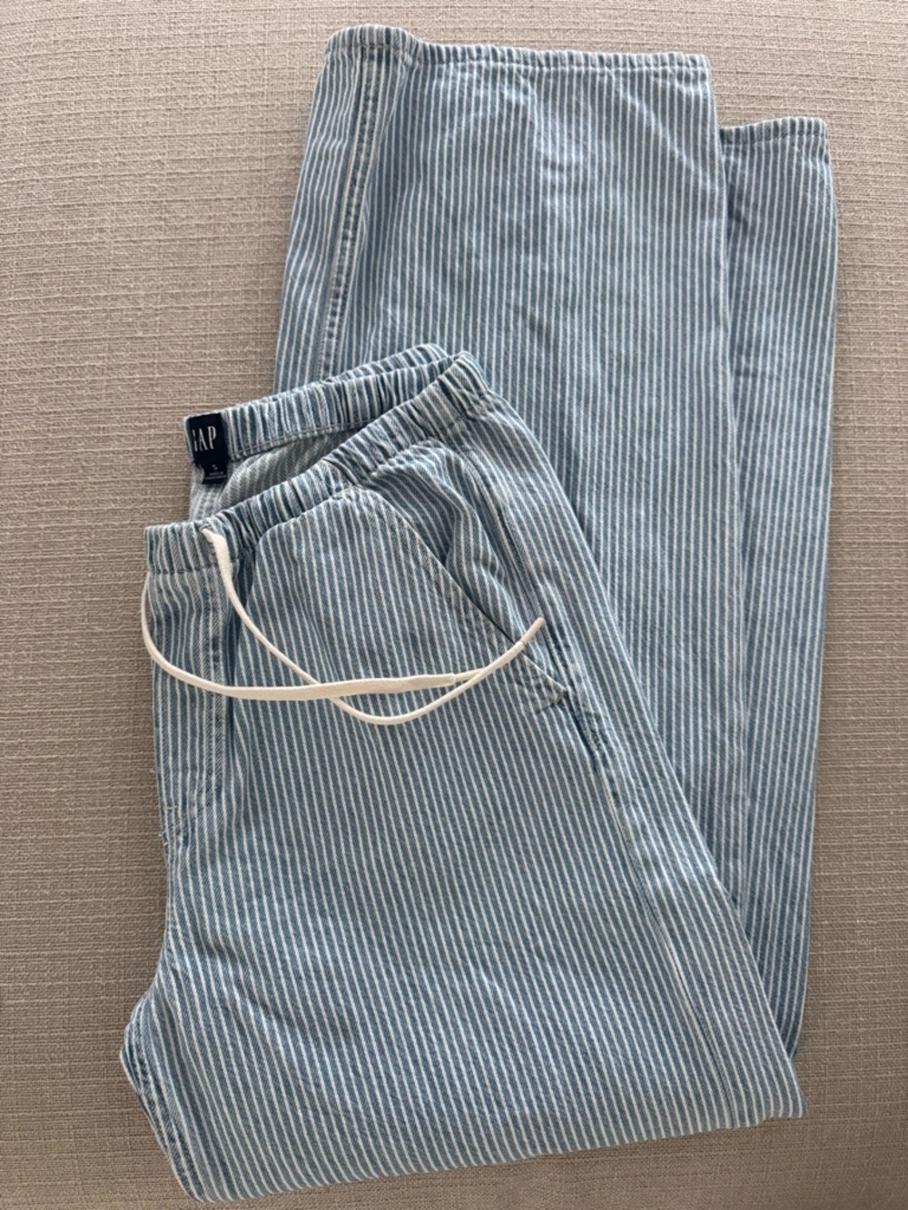 GAP women’s drawstring denim